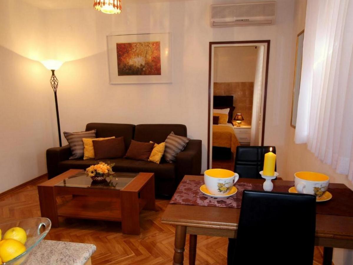 Villa Renipol Adults Only 苏提万 外观 照片