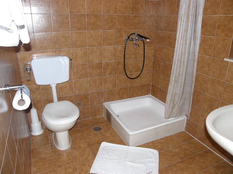 Villa Renipol Adults Only 苏提万 外观 照片